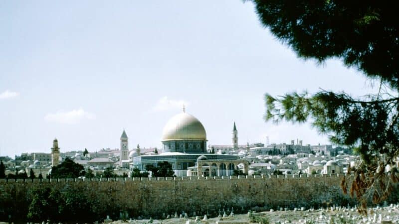 גָלִיל